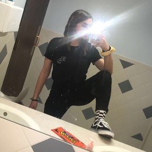 Meet your Posher, Lacey